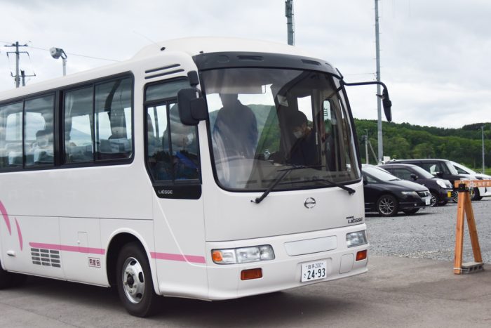 今回のツアーで使用した弊社のバス